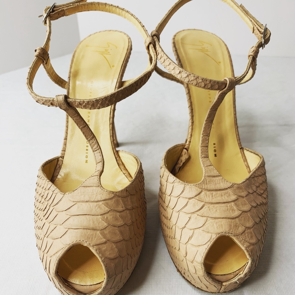 Giuseppe Zanotti Nude T-Strap Peep Toe Sandal Heel
